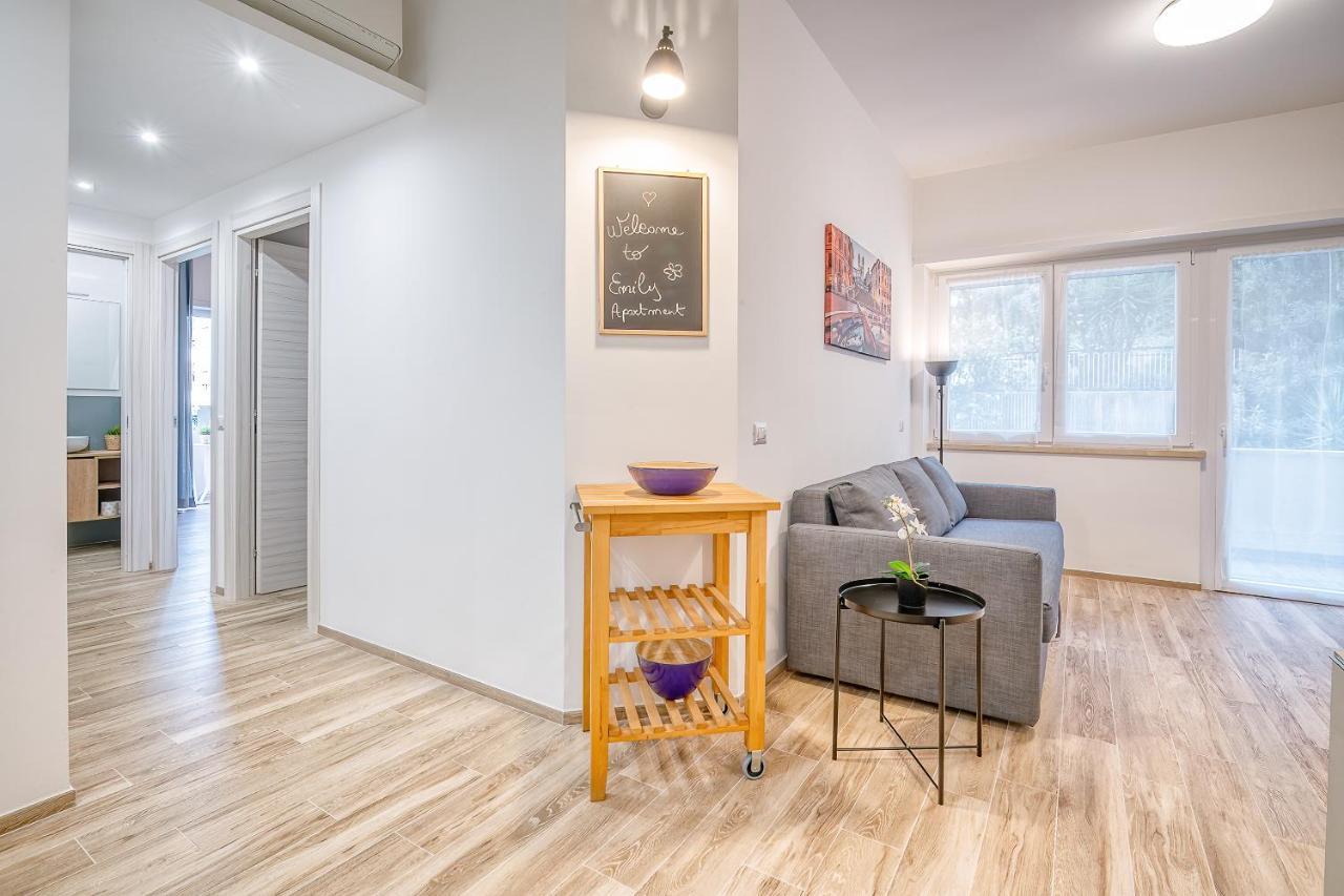 Emily Valles Apartment Saint Peter'S Rome Buitenkant foto